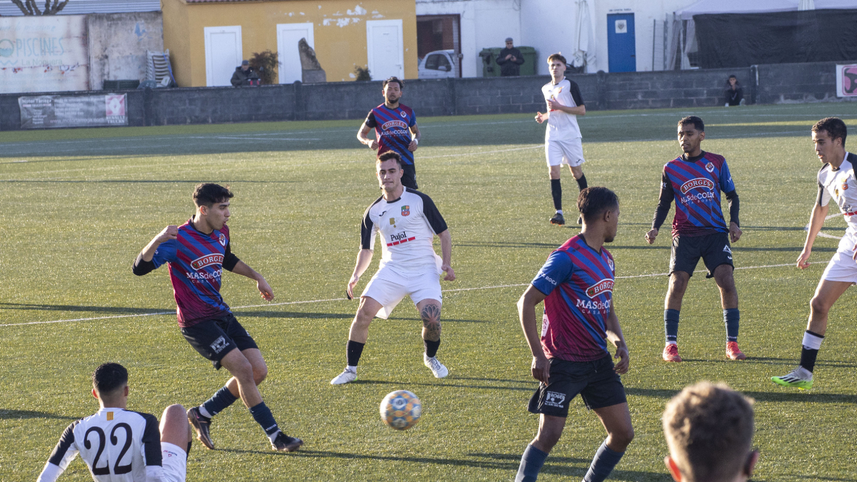 El Tàrrega va allargar la mala dinàmica de resultats a casa i va perdre davant del Borges. - LAIA PEDRÓS