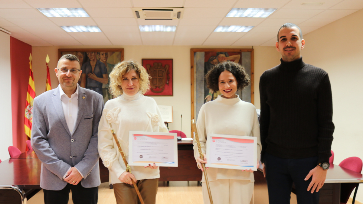 Entrega del bastó de comandament de les festes de Mequinensa - A.M.