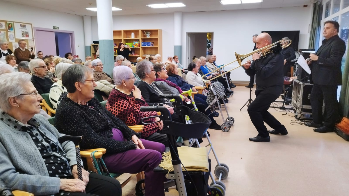 El concierto que la orquesta Metropol ofreció el sábado en la residencia de El Palau. - A.C.S.