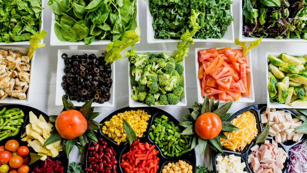 Aliments bàsics de la dieta mediterrània.