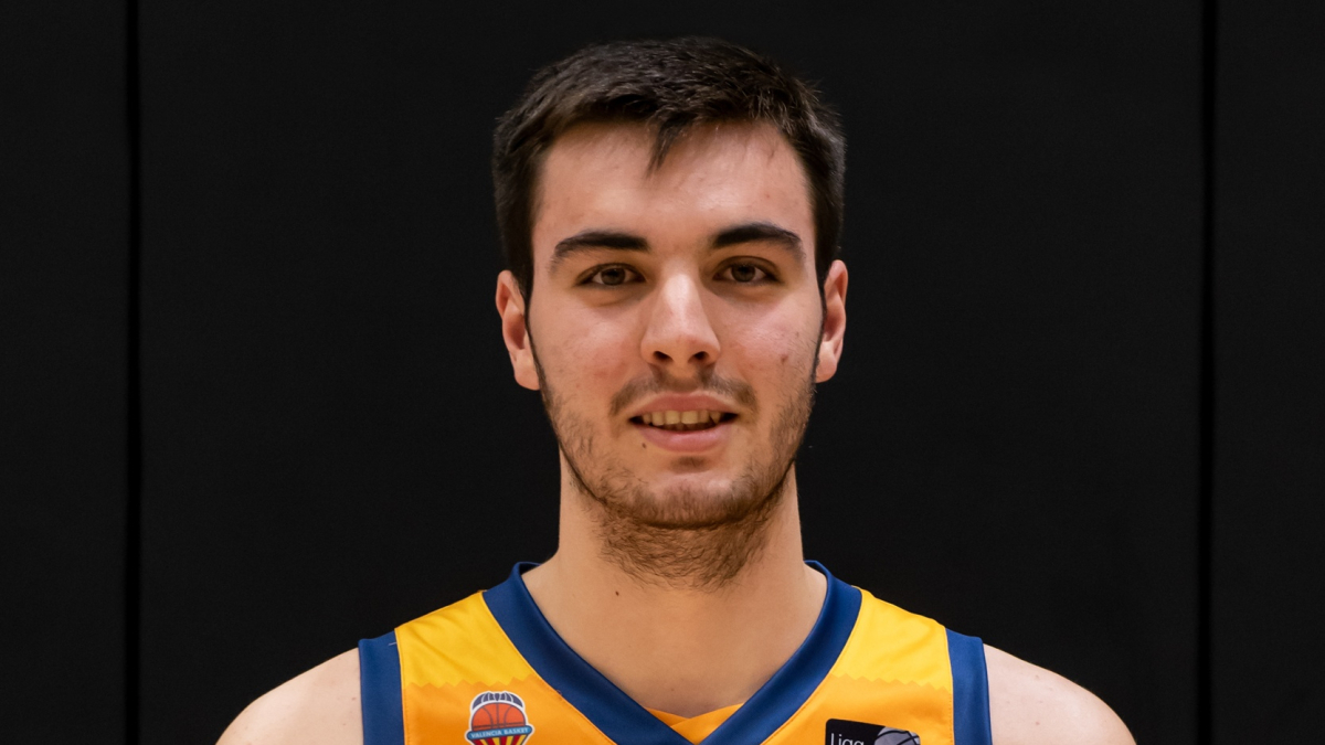 Nacho Varela sufrió un problema en la espalda ante el Coruña. - SEGRE / FREEPIK