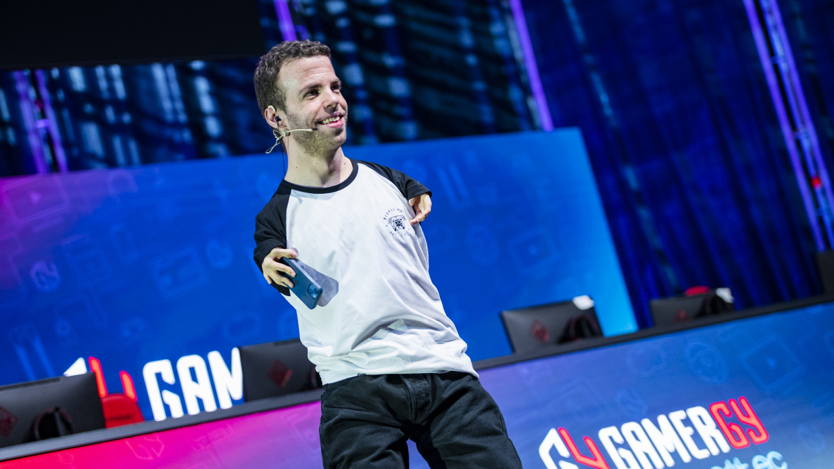 Kike García: “A vegades la gent oblida que les persones amb discapacitat també tenim gust” - Hara Amorós