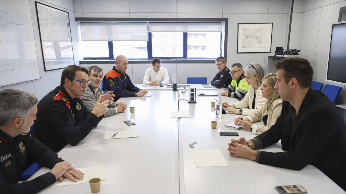 La reunión del grupo de Junts con los Mossos d’Esquadara. - JUNTS