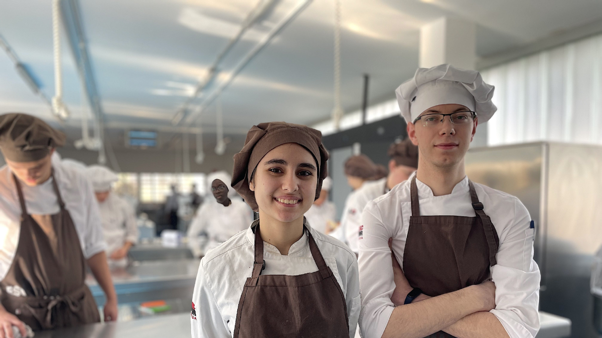 Els alumnes de l’Eschotur Lleida Mariona Navarro i Roman Sisko.
