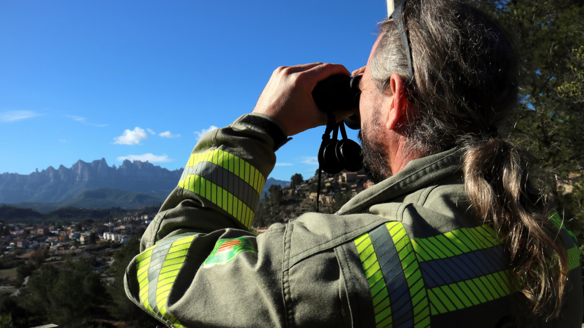 El Grup de Prevenció d'Incendis Forestals (GPIF) del Departament d'Acció Climàtica durant les tasques de vigilància.