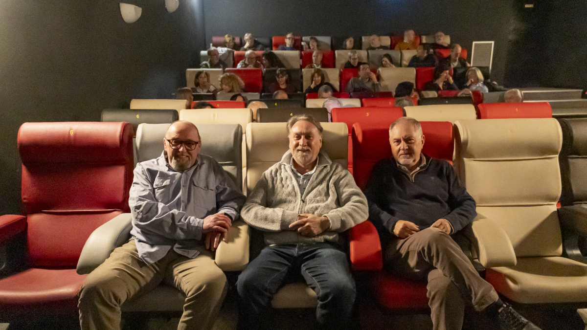 Juan Ferrer, Javier Espada i Juan Cal, ahir abans de la projecció. - JORDI ECHEVARRIA