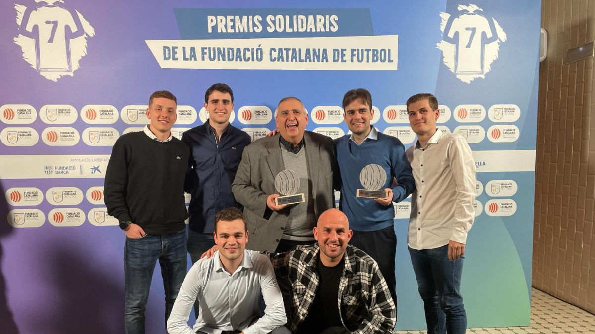 Els representants del Pardinyes a la gala de la Federació.