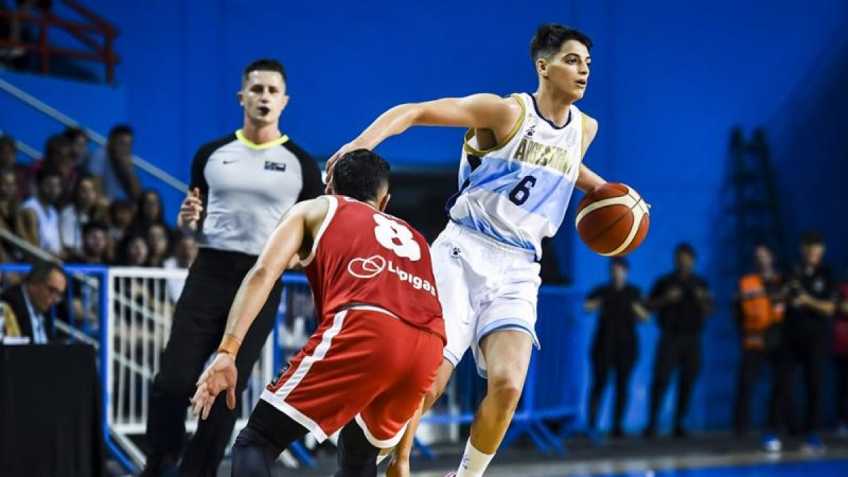 Marcos, ex del Força Lleida, va debutar amb la selecció argentina. - FIBA