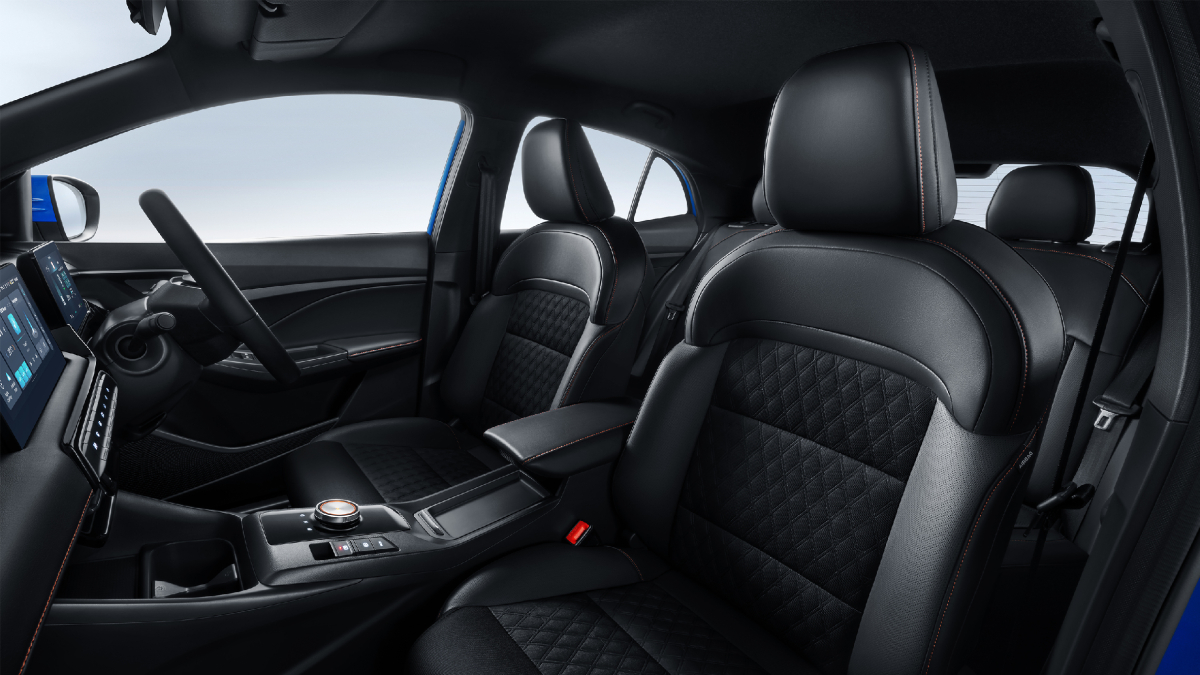 El primer MG híbrid pur completa la gamma de models de la marca.