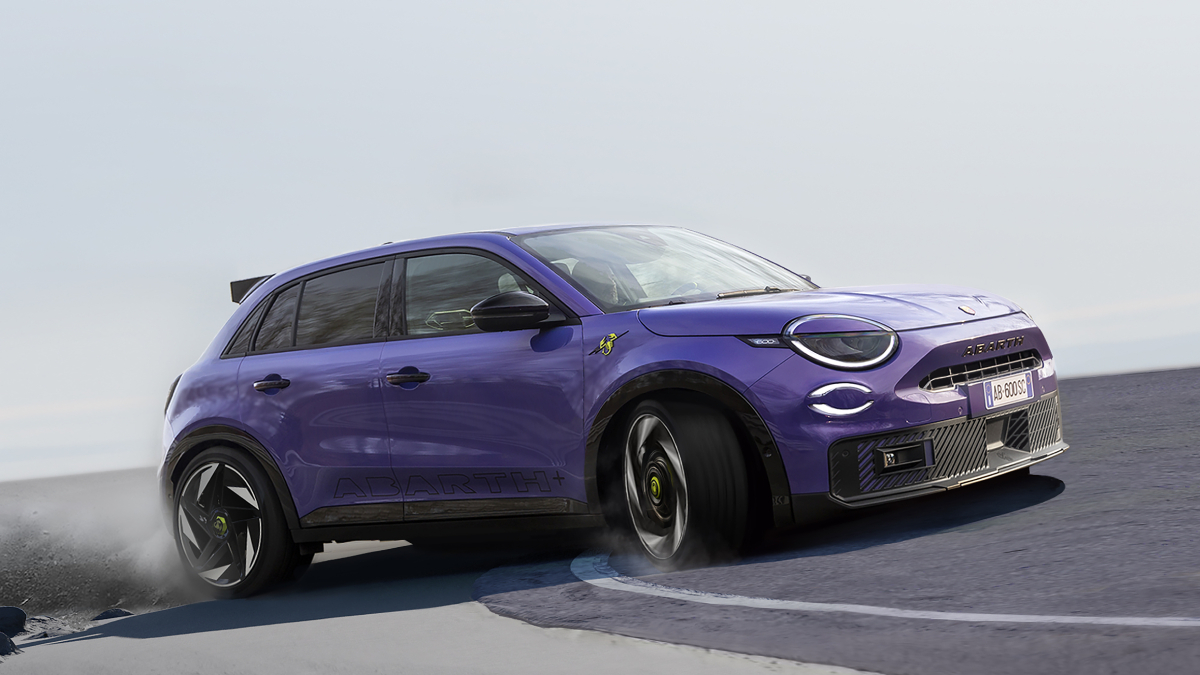 Està equipat amb 240 CV, un exclusiu diferencial mecànic de reduïda mida que garanteix una millor maniobrabilitat i tracció.