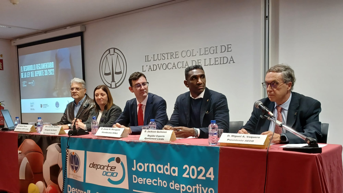 Un momento de la celbración, ayer, de la Jornada de Derecho Deportivo en Lleida. - JORDI ECHEVARRIA