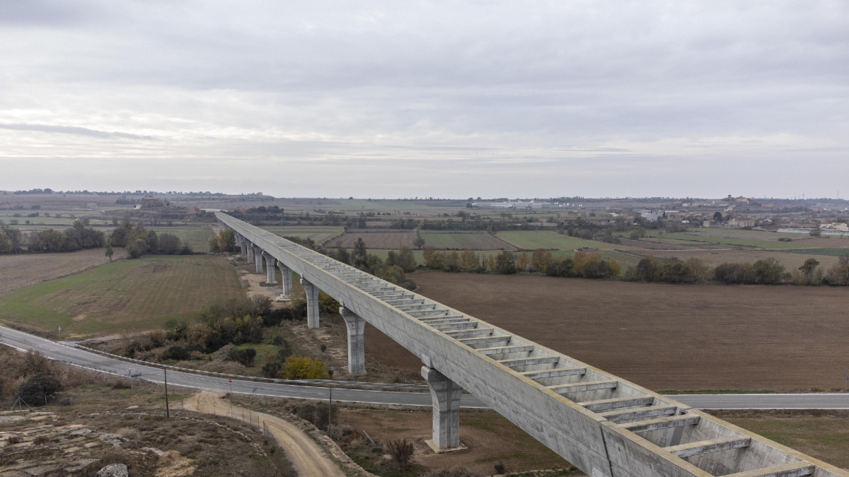 Vista del canal principal del Segarra-Garrigues. - X. SANTESMASSES