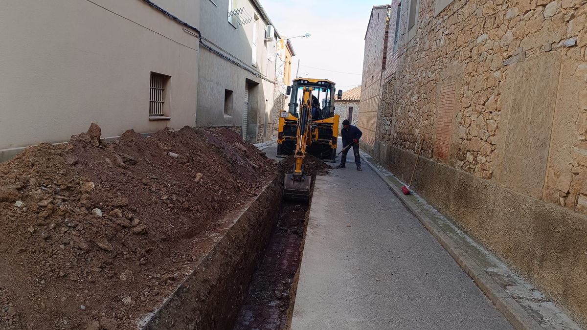 La actuación en una de las calles del centro de Castelldans. - C.LL.