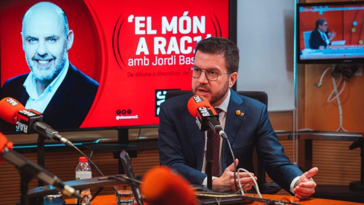 El president del Govern, Pere Aragonès, durant una entrevista a Rac1