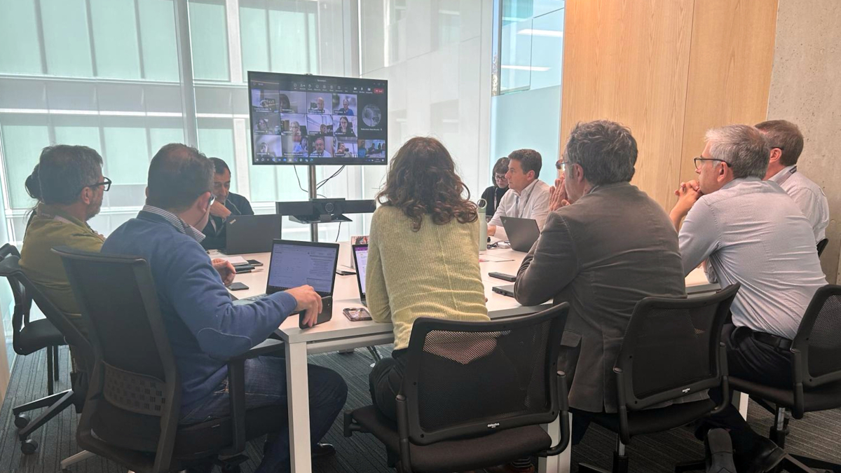 Reunión del comité de crisis del Departamento de Justicia, con la consellera, Gemma Ubasart, para abordar el bloqueo de las prisiones catalanas.