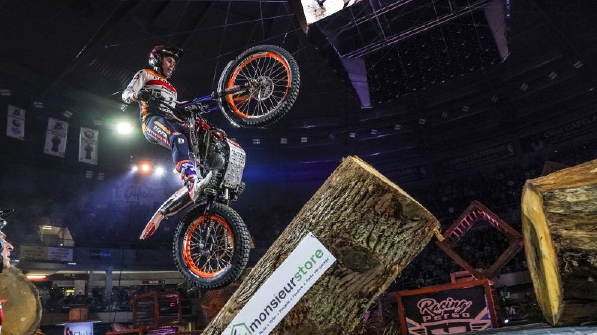 El campió, en una de les zones de la prova francesa. - REPSOL MEDIA