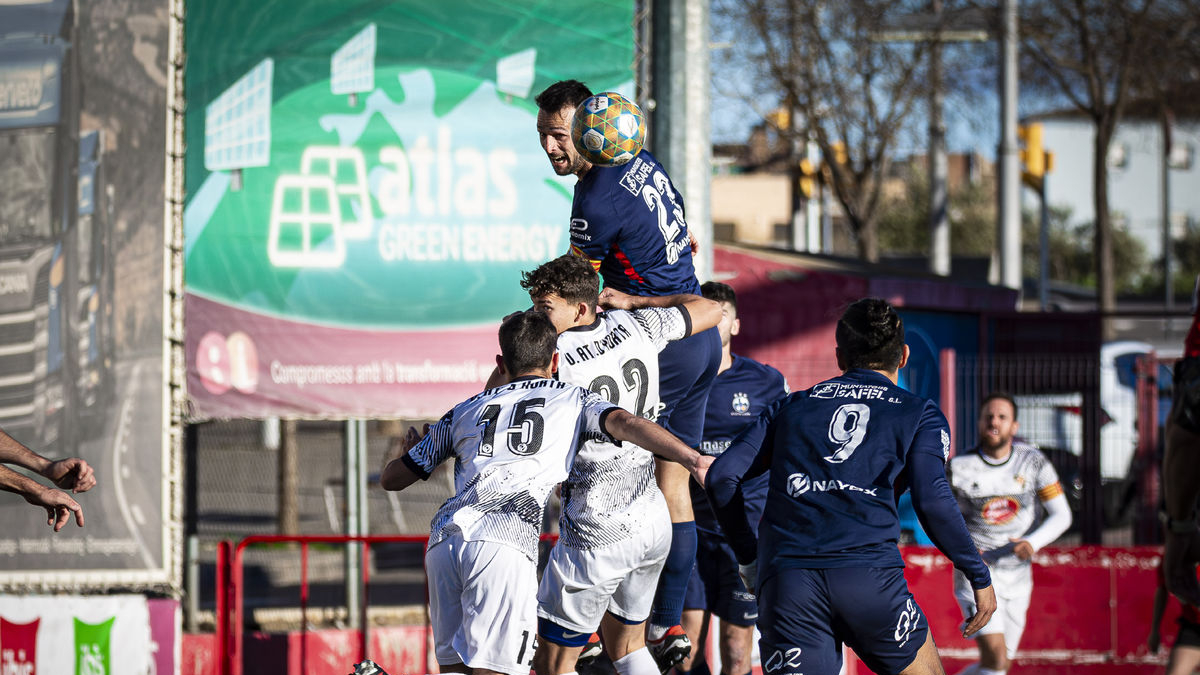 El Atlètic Lleida, en imagen de archivo, arrancó un punto del campo del Sants. - POL PUERTAS