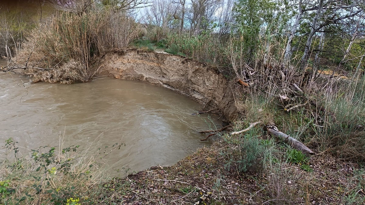 Alerta per risc d'inundació a Massalcoreig a l'erosionar-se un mur - A.L.G.E.