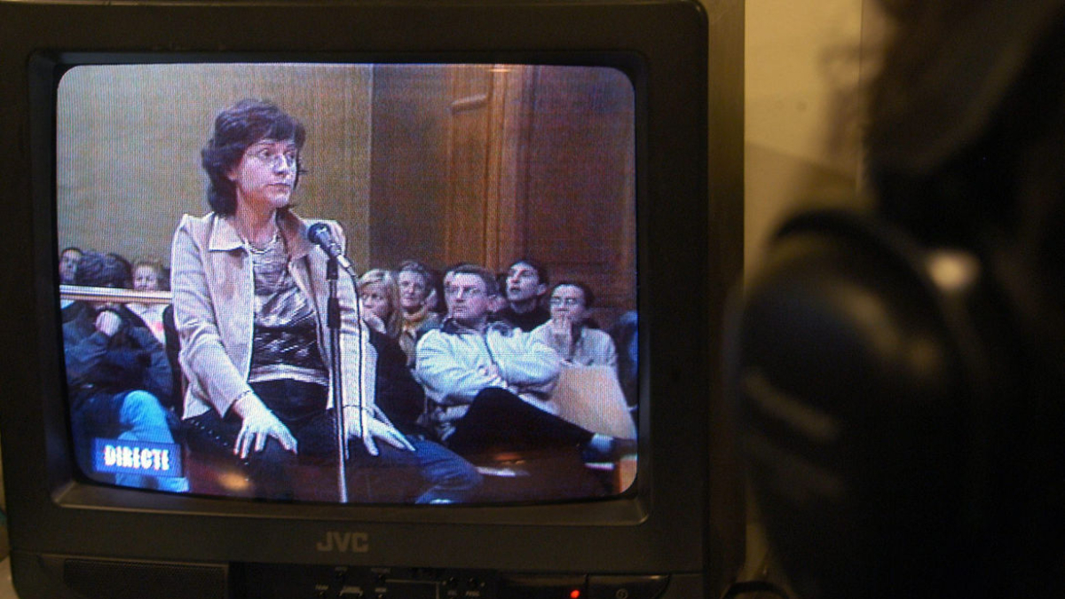 Maria Àngels Feliu declara en el juicio por su secuestro en la Audiencia de Girona en 2002. - EFE