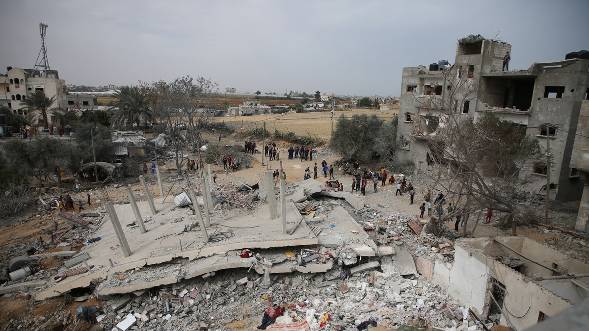 Territori palestí bombardejat per l’exèrcit israelià. - AHMED IBRAHIM/APA