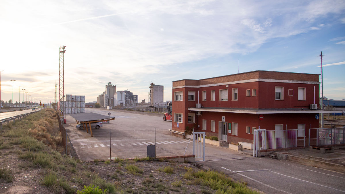 Imagen de archivo de la zona de la estación ferroviaria del Pla de Vilanoveta. - JORDI ECHEVARRIA
