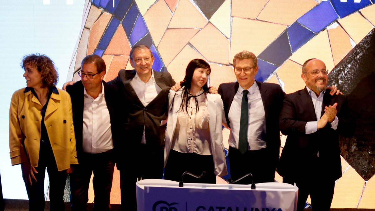 Els candidats del PPC a les eleccions catalanes amb Feijóo i Dolors Montserrat