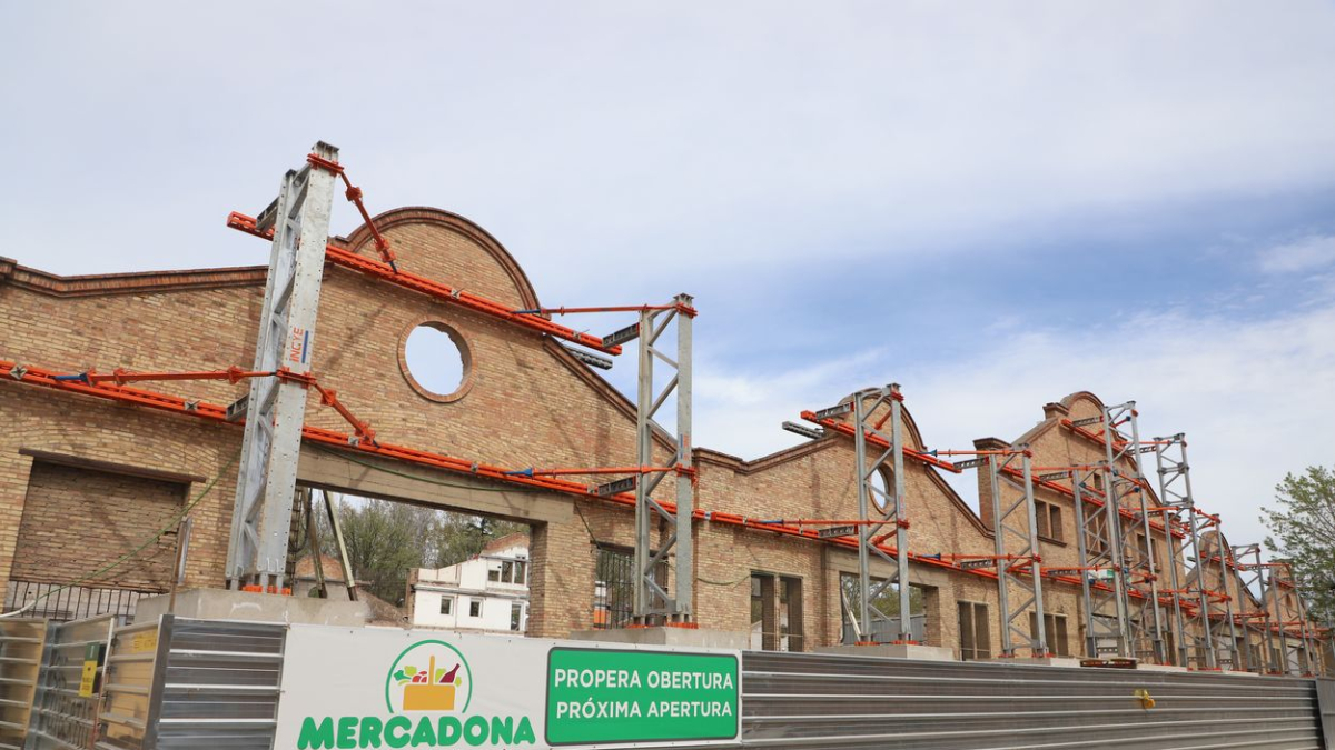 Las obras del nuevo Mercadona en el barrio de Cappont de Lleida.