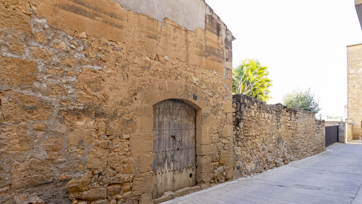 La finca del número 1 de la calle de la Bassa, donde se habilitará una nueva casa para alquilar.