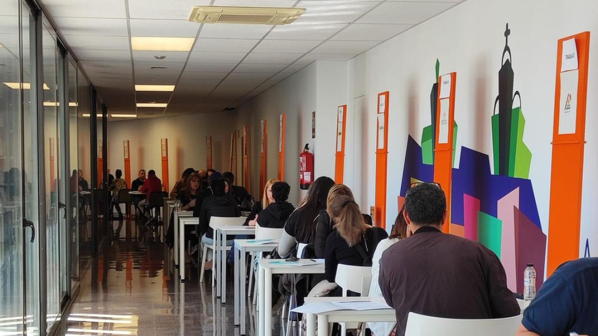 Durante la jornada se llevaron a hacer hasta 300 entrevistas. - CC NOGUERA