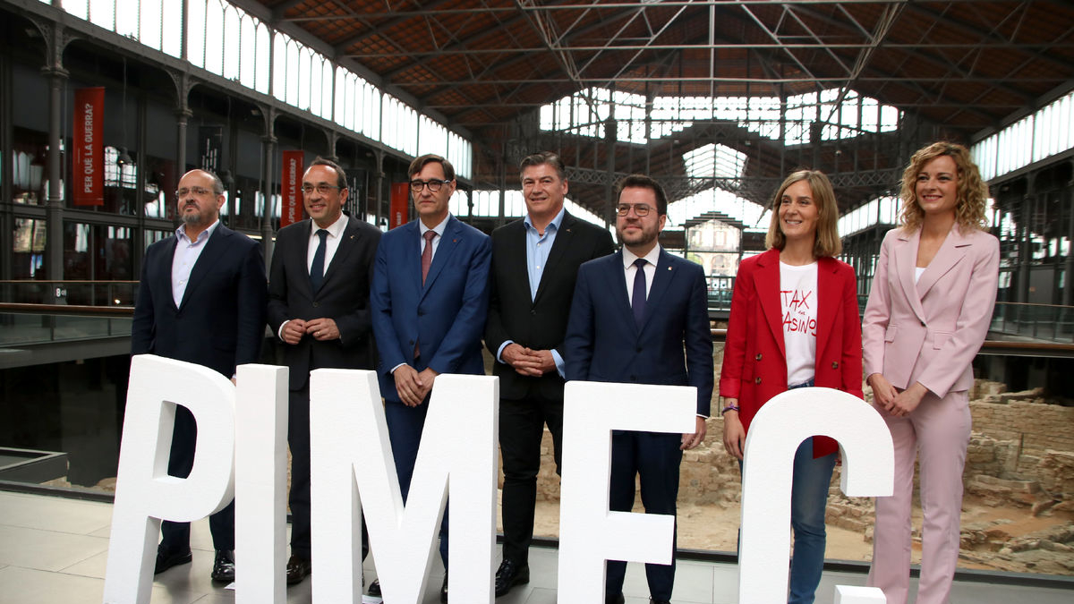 Los candidatos que ayer participaron en el debate organizado por Pimec en Barcelona. - ACN