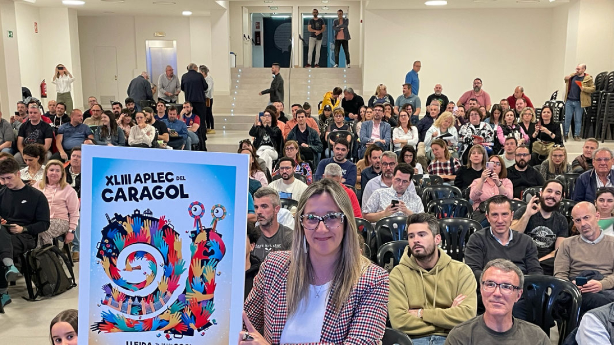 Presentació del cartell guanyador en l’assemblea de la Fecoll. - FECOLL