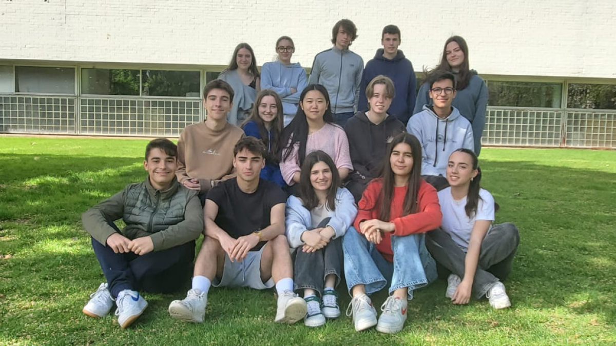 Foto de parte de los alumnos de primero de Bachillerato de un instituto que han contestado el sondeo.