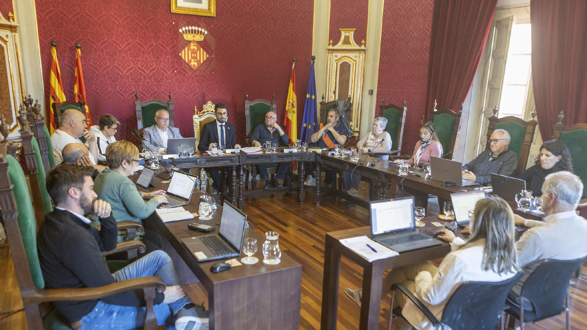El ple de la Paeria de Cervera celebrat ahir. - X. S.
