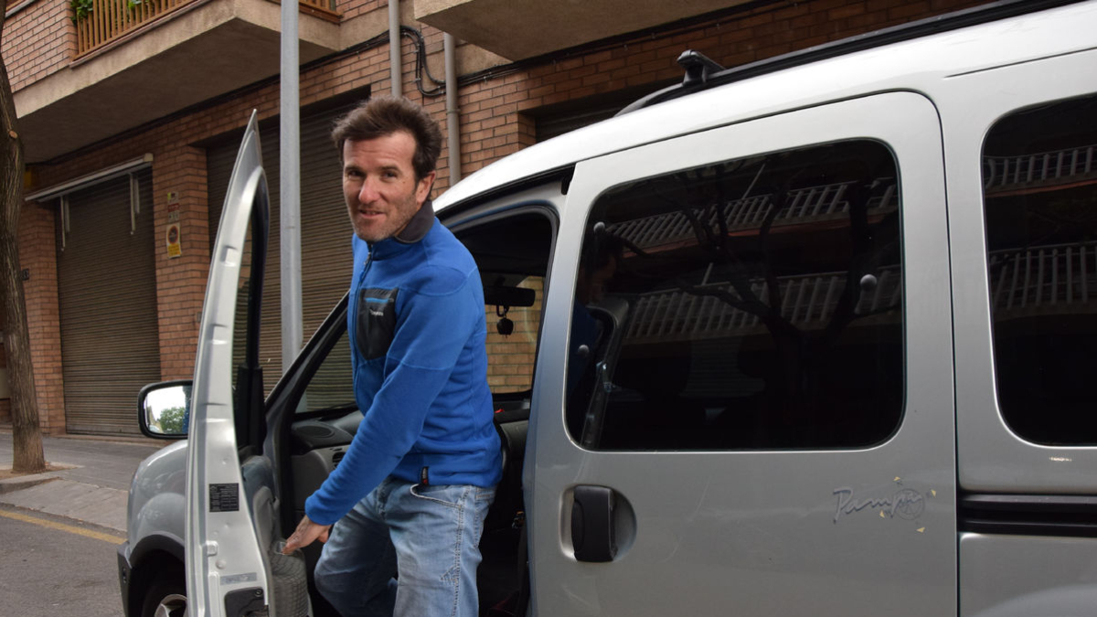 Sergi Gomà es vecino de La Seu d’Urgell y trabaja como bombero en un parque de Barcelona. - C.SANS