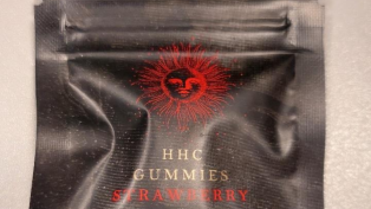HHC Gummies Strawberry', de la marca Ypsilós