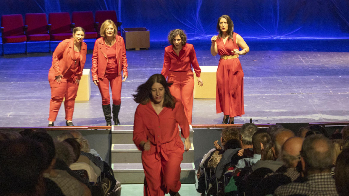 La comèdia 'Això no és vida' omple el teatre - X.S.