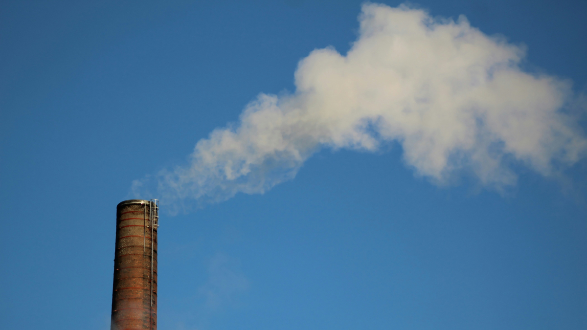 Imagen de archivo de emisión de CO2.