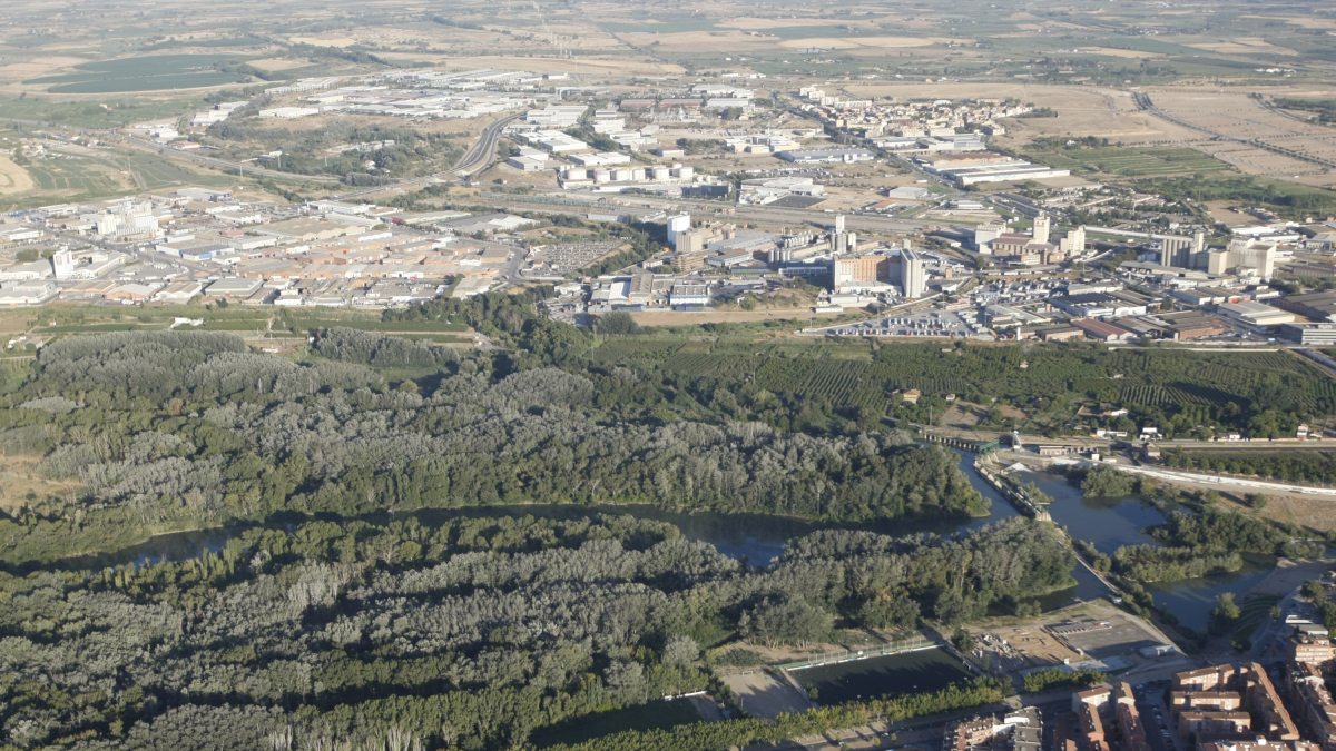 Una vista de Lleida, amb el barri de Magraners al fons.