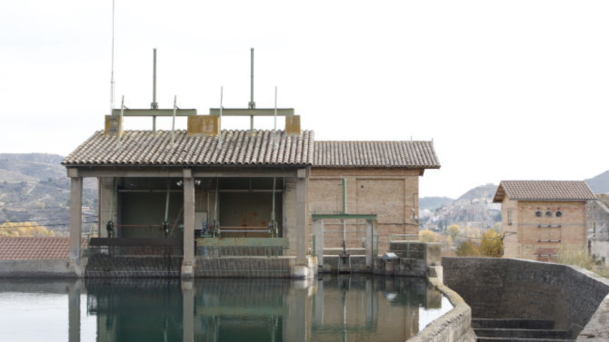 La central de Castellonroi turbina les aigües de la Ribagorçana. - SEGRE