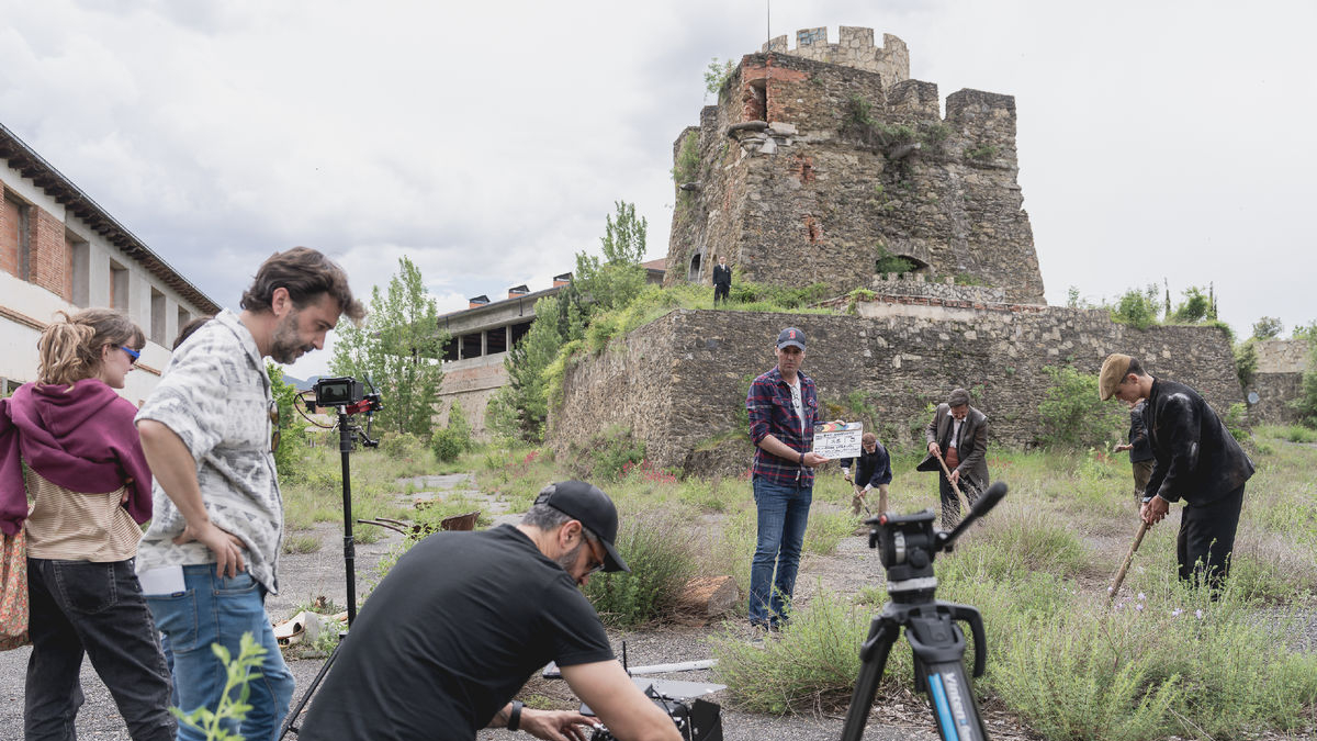 La productora ha rodado partes del documental en la Torre Blanca de la Ciutadella de Castellciutat. - QUCUT