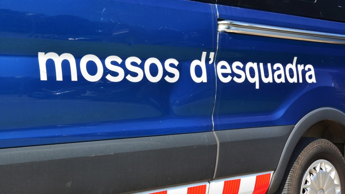Un vehicle dels Mossos en una imatge d'arxiu.