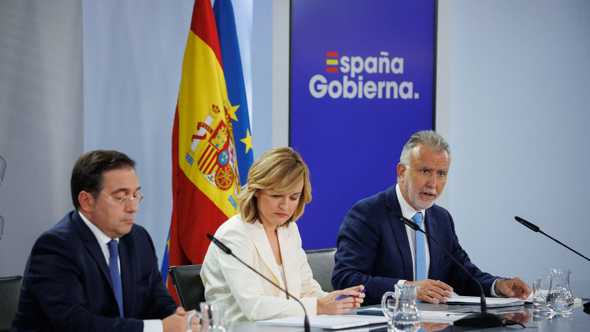 Els ministres Albares, Alegría i Torres en roda de premsa després del Consell de Ministres. - EUROPA PRESS