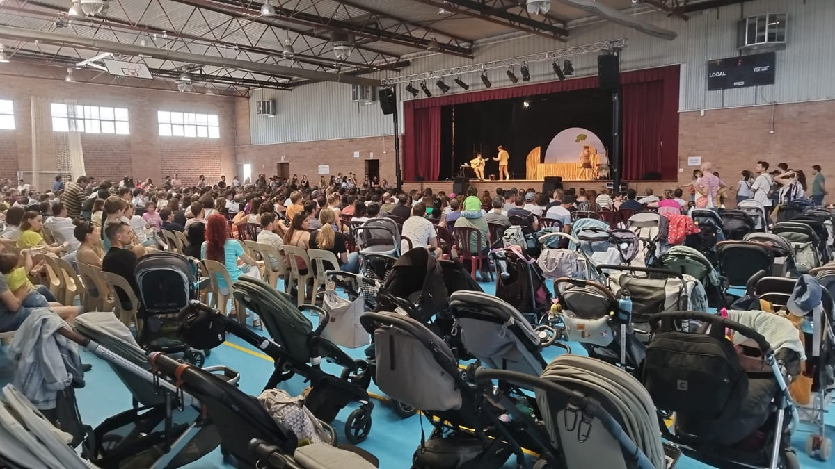 Más de 1.200 asistentes al tercer festival familiar CarriletFest - A.EL PALAU