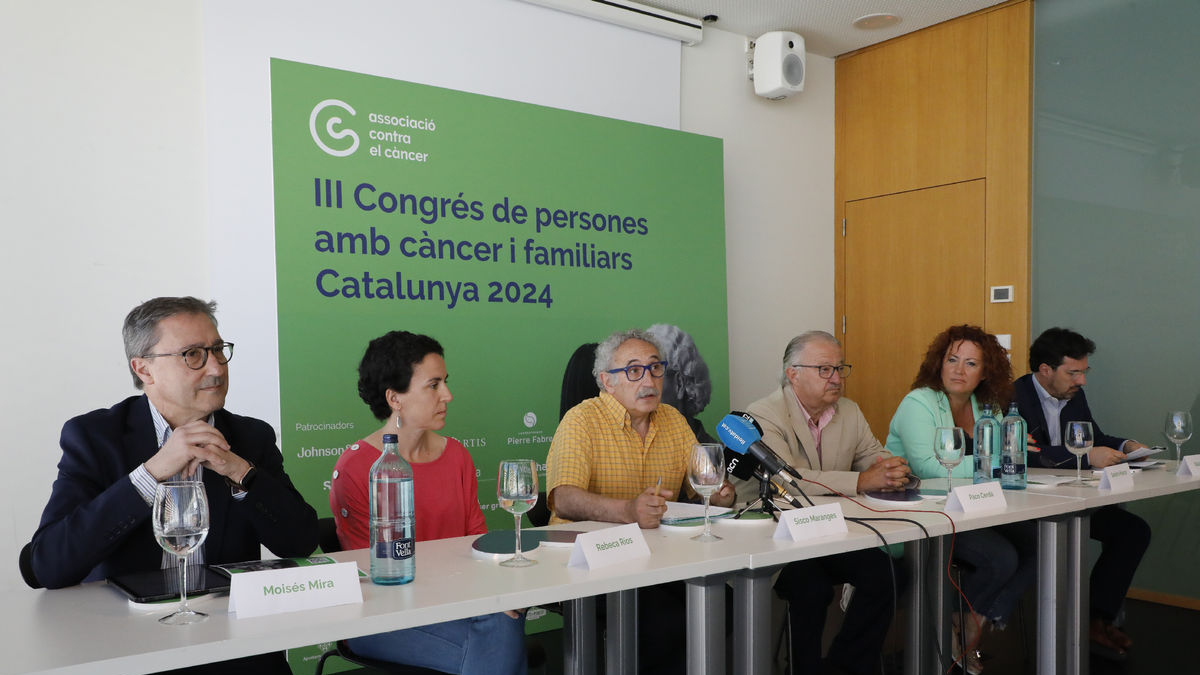 Los organizadores presentaron el programa ayer en la Llotja, recinto que acogerá el Congreso. - AMADO FORROLLA