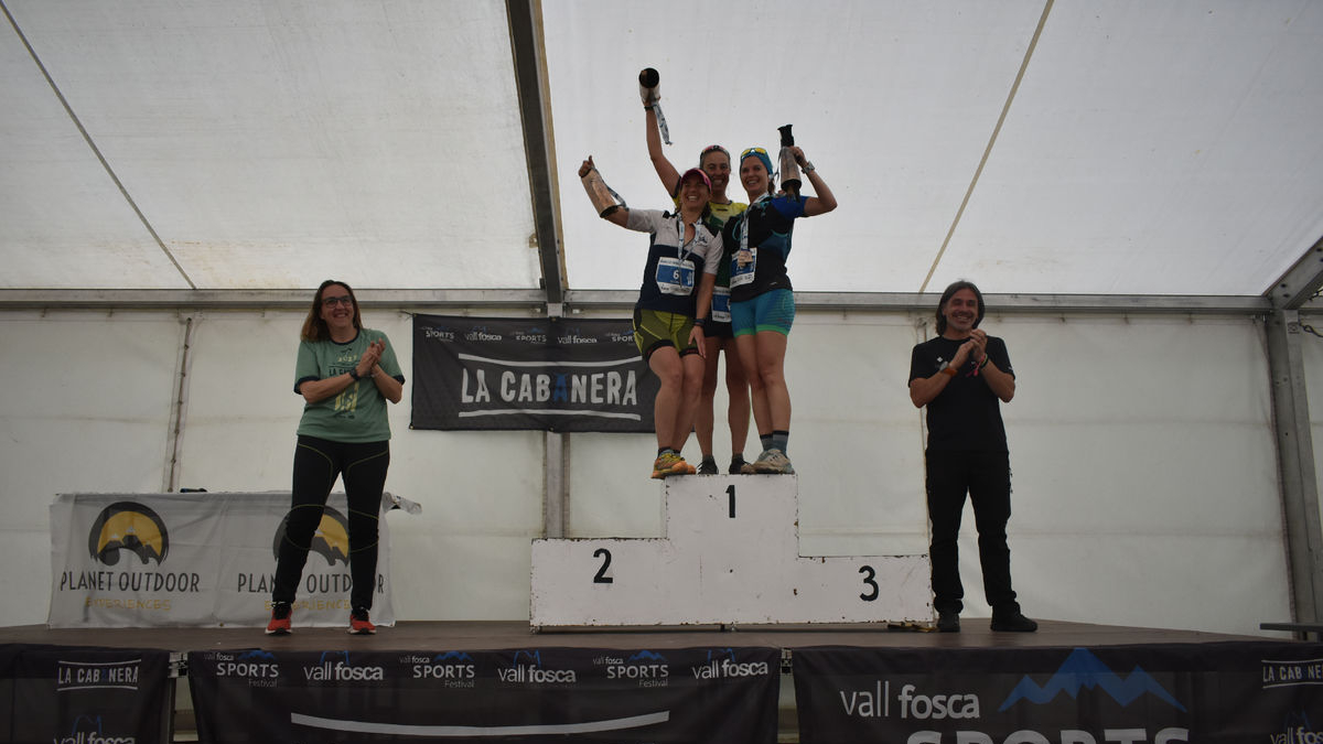 Imagen del podio de la categoría femenina. - VALL FOSCA SPORTS FESTIVAL