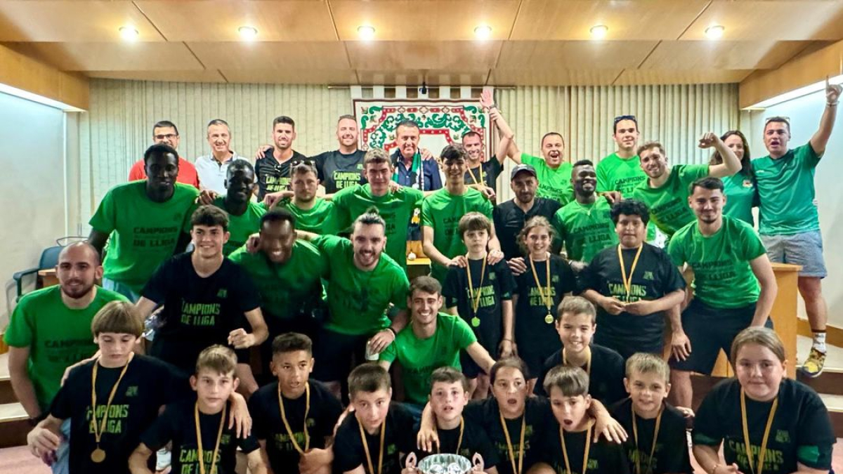 Celebren els triomfs del CF Miralcamp - A.MIRALCAMP