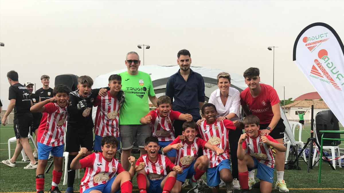 L'aleví A del CF Agramunt guanya el Torneig Ciutat de Cervera - CF AGRAMUNT