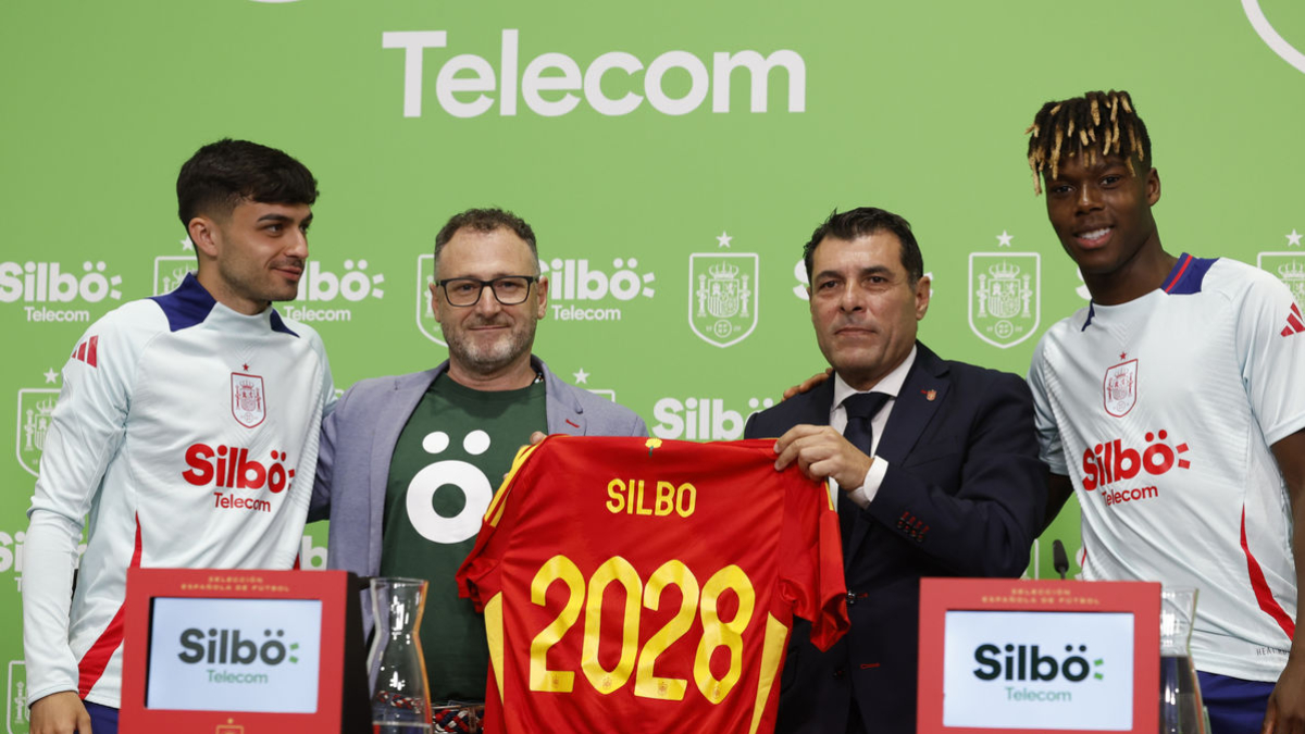 La RFEF va presentar ahir patrocinador, Silbö Telecom. - EFE