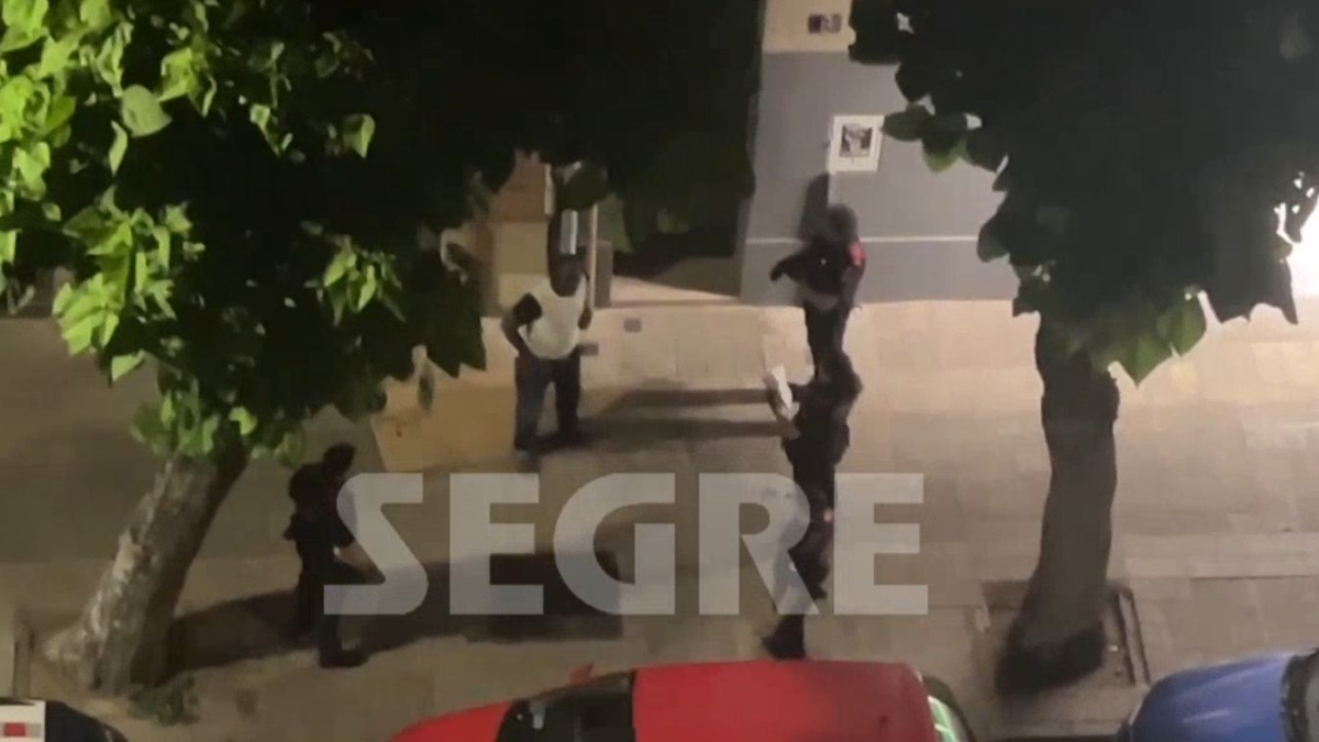 Detingut a l'avinguda de València de Lleida per atemptat als agents.