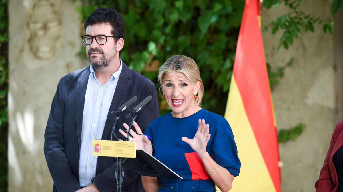 Yolanda Díaz, amb el secretari de Treball, Joaquín Pérez Rey. - EUROPA PRESS